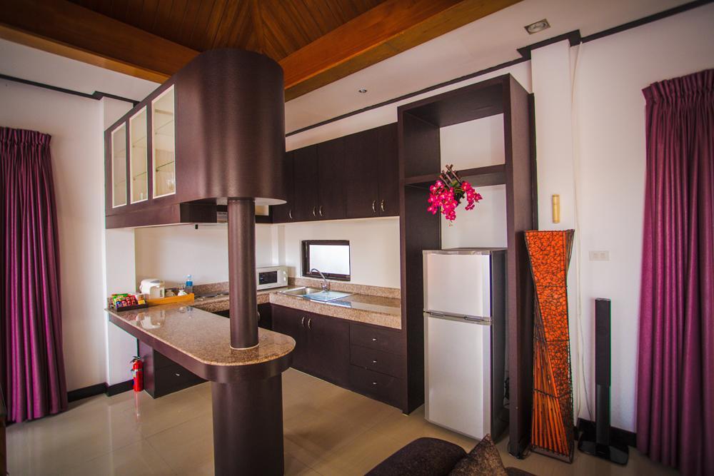 The Iris Pool Villa Rawai Phòng bức ảnh