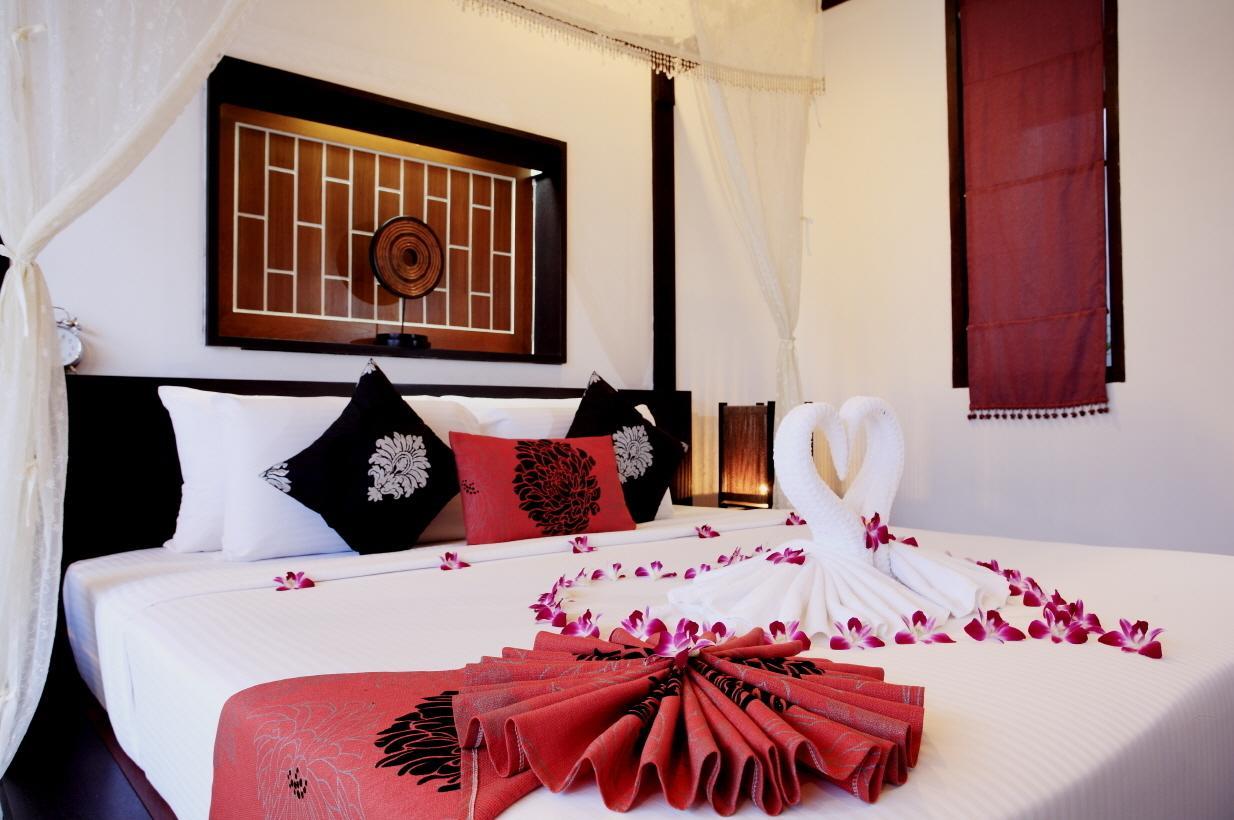 The Iris Pool Villa Rawai Phòng bức ảnh